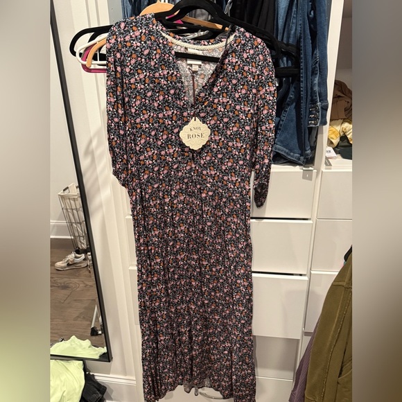 NWT Knox Rose Pink and White Flutter Sleeve Sundress - Picture 2 of 4